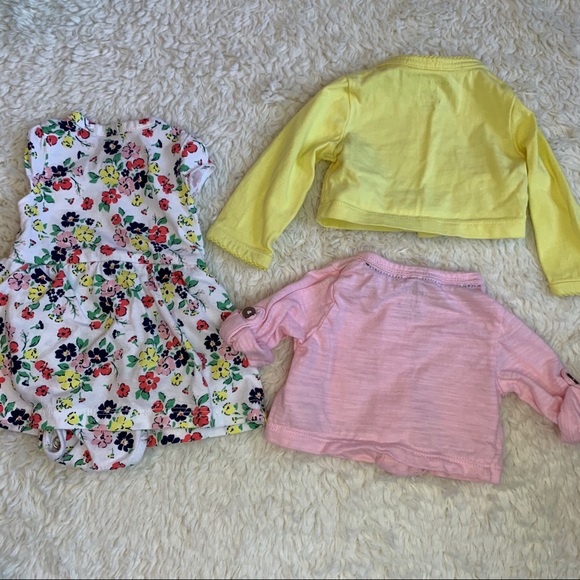 Floral onesie dress with 2 lightweight sweaters - Picture 4 of 8